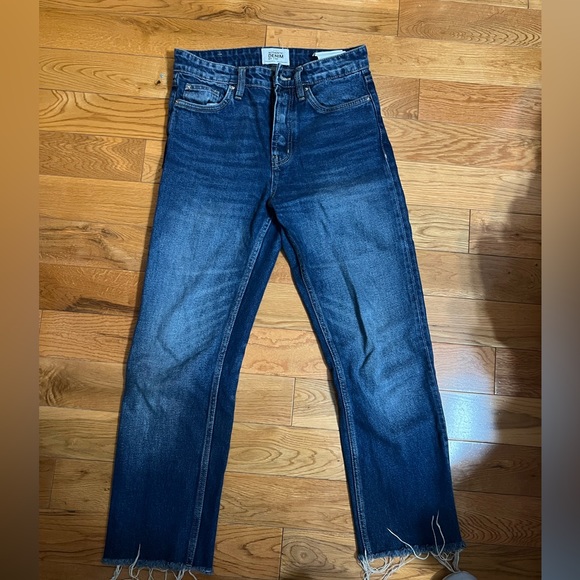 Zara - Authentic Denim by TRF Straight Leg - Picture 2 of 3